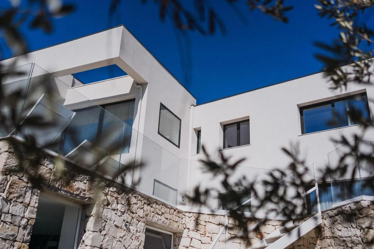 Villa Thetis Camemi 0*,